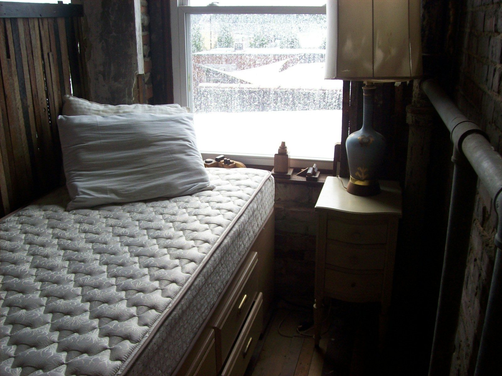 Nettoyer un matelas taché